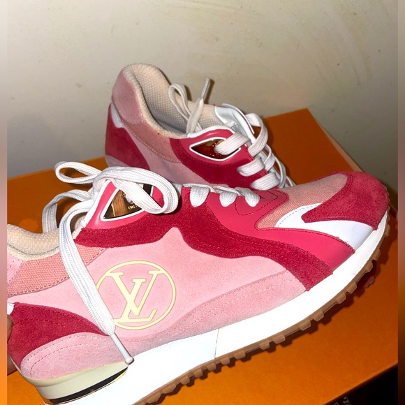 Louis Vuitton Shoes - LOUIS VUITTON Ladies Pink Suede / Leather Run Away Sneakers